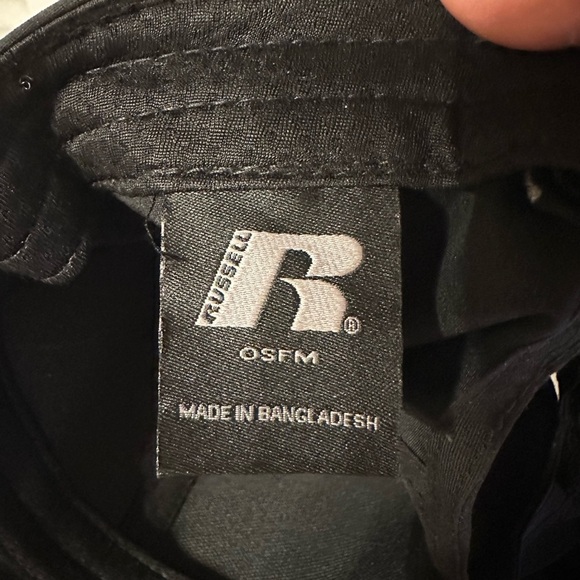 Russell Unisex Black Cap with Reflective Trim - Picture 6 of 7